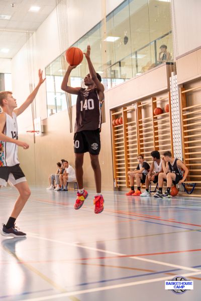 z1a5161-avec-accentuation-bruit