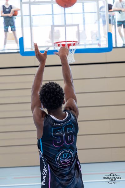 z1a0156-avec-accentuation-bruit