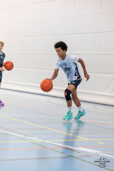 z1a0593-avec-accentuation-bruit