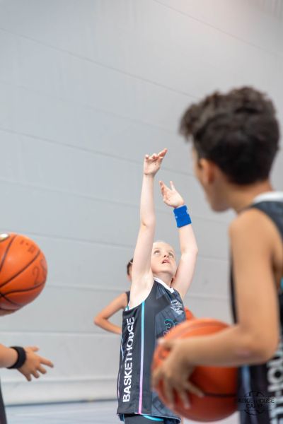 z1a0857-avec-accentuation-bruit