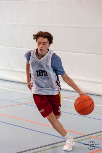 z1a1128-avec-accentuation-bruit