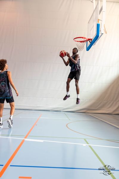 z1a1342-avec-accentuation-bruit