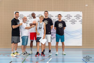 z1a1800-avec-accentuation-bruit