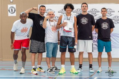 z1a1837-avec-accentuation-bruit